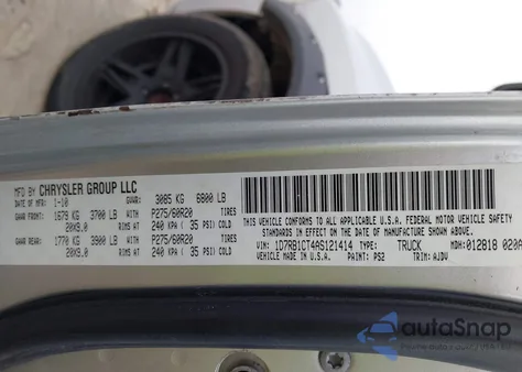 2010 Dodge Ram 1500 Slt/Sport/Trx z USA, uszkodzony, nr VIN 1D7RB1CT4AS121414